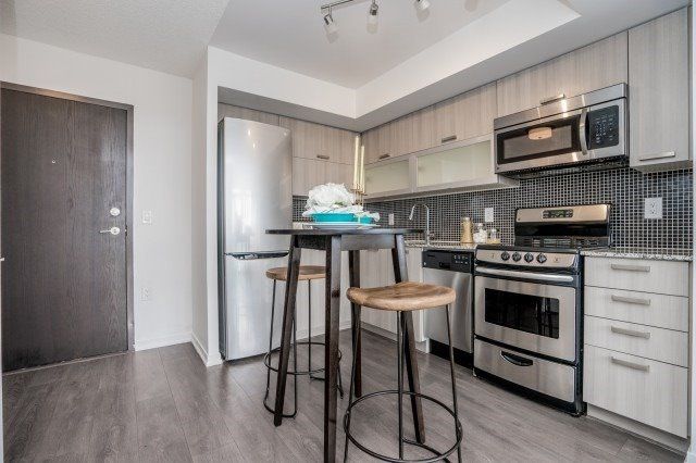 1817E - 36 Lisgar St, Toronto, M6J3G2 | Image 2