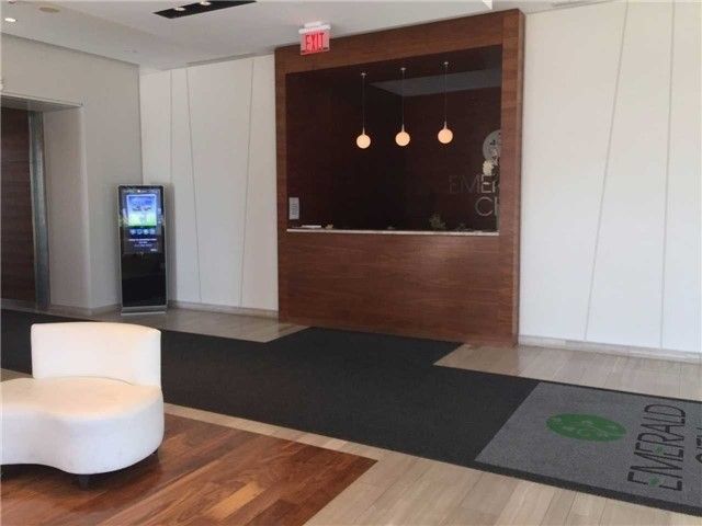 Room2