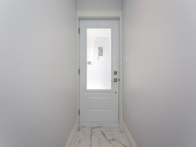 Upper - 987 Avenue Rd, Toronto, M5P2K9 | Image 3