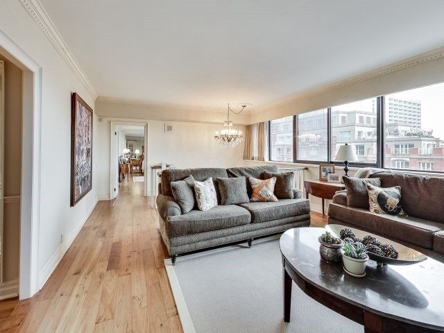 605 - 55A Avenue Rd, Toronto, M5R 3L2 | Image 2