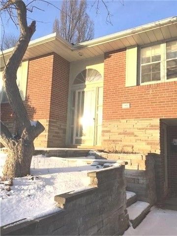 145 Fenn Ave, Toronto, M2P1X8 | Image 2