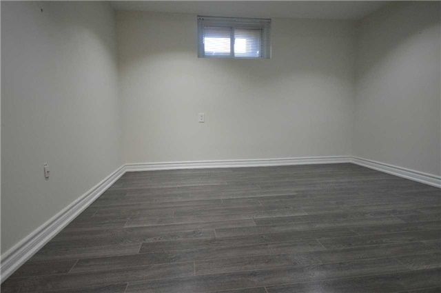 107 Sweeney Dr, Toronto, M4A1T8 | Image 3