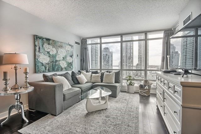 1811 - 397 Front St W, Toronto, M5V3S1 | Image 3