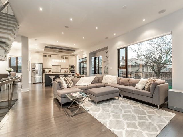 93 Pleasant View Dr, Toronto, M2J3R2 | Image 3