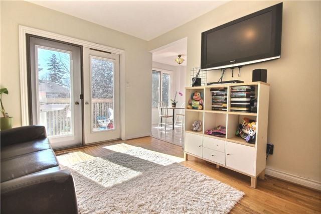 213 Fairlawn Ave, Toronto, M5M1S9 | Image 3
