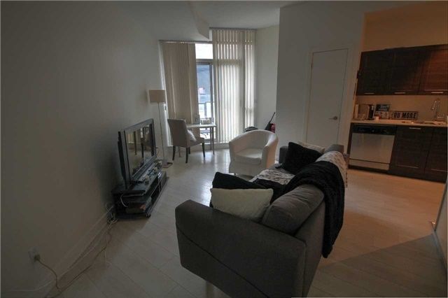 216 - 169 Fort York Blvd, Toronto, M5V 0C8 | Image 3