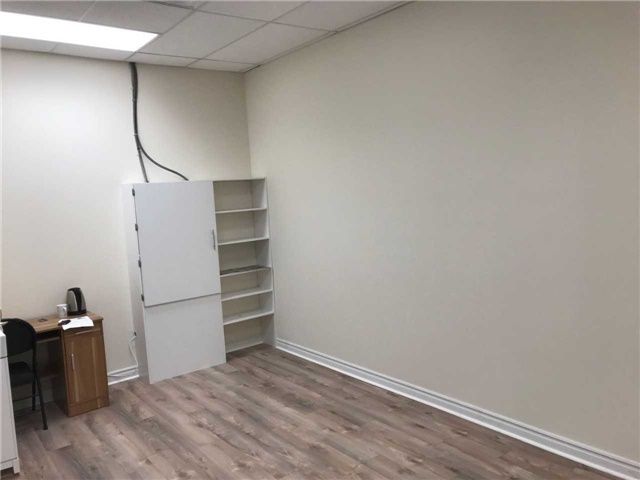 355 - 4750 Yonge St, Toronto, M2N5M6 | Image 3