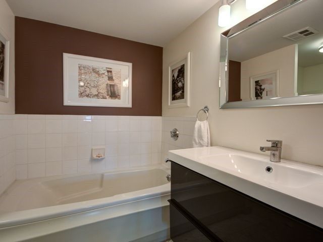 Room2