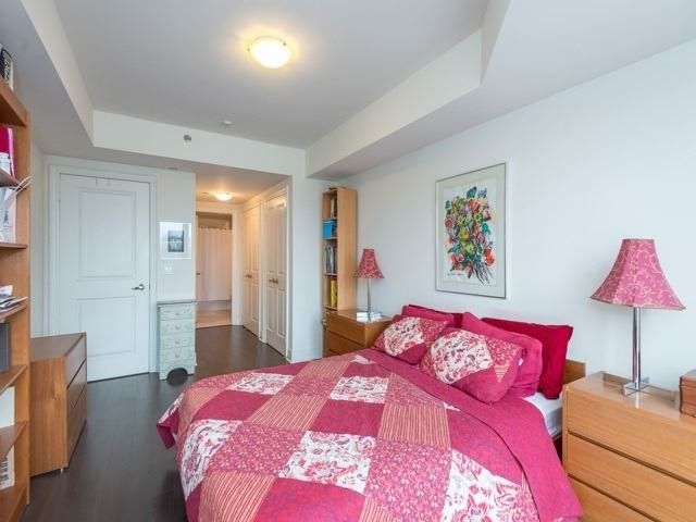 Room1