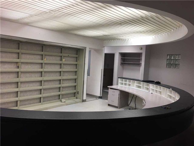 302 - 491 Lawrence Ave W, Toronto, M5M1C7 | Image 2