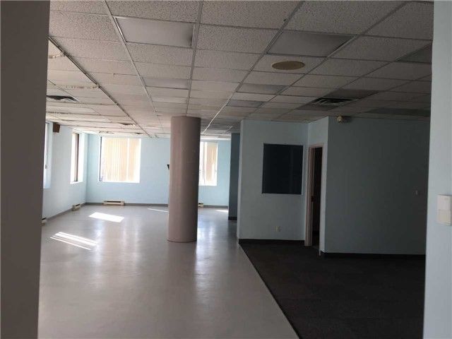 302 - 491 Lawrence Ave W, Toronto, M5M1C7 | Image 3