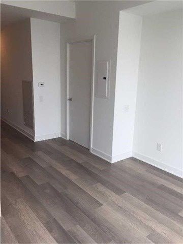 3203 - 290 Adelaide St W, Toronto, M5V1P6 | Image 2