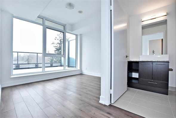 316 - 170 Chiltern Hill Rd W, Toronto, M6C 0A9 | Image 3