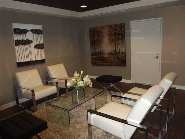 Room1