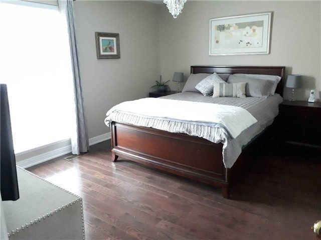 79 Scenic Mill Way, Toronto, M2L 1S9 | Image 3