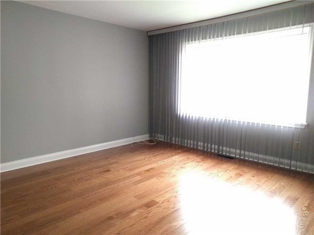 116 Estelle Ave, Toronto, M2N5H5 | Image 2