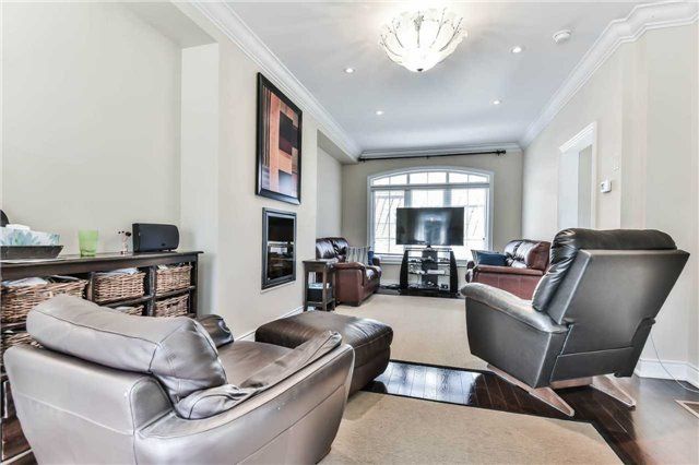 27 Slingsby Lane, Toronto, M2N 0H7 | Image 3