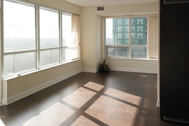 Room2
