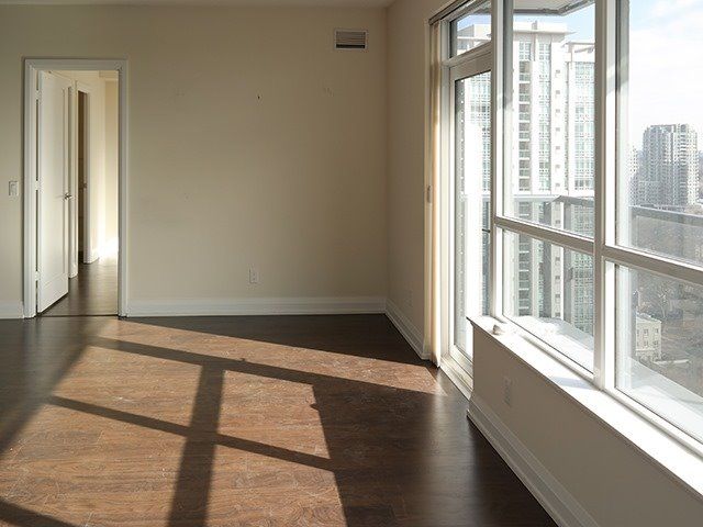 Room1