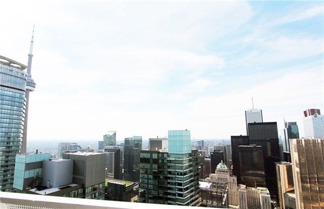 6103 - 100 Harbour St, Toronto, M5J0B5 | Image 3