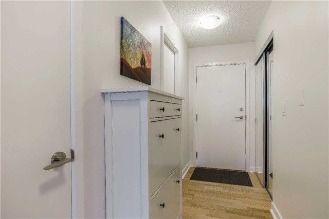 Room2