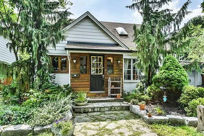 Detached House sold at 35 Luverne Avenue, Toronto, Ontario, M3H1R7 - Clanton Park - MLS: C4217281