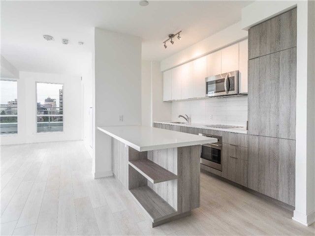 711 - 223 St Clair Ave W, Toronto, M4V0A5 | Image 3