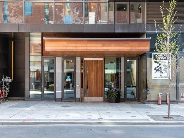 1911 - 290 Adelaide St W, Toronto, M5V1P6 | Image 2