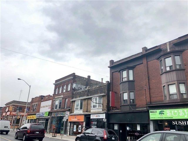 Main - 995 Bloor St W, Toronto, M6H1M1 | Image 3