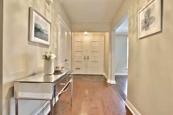 12 King Maple Pl, Toronto, M2K1X6 | Image 3