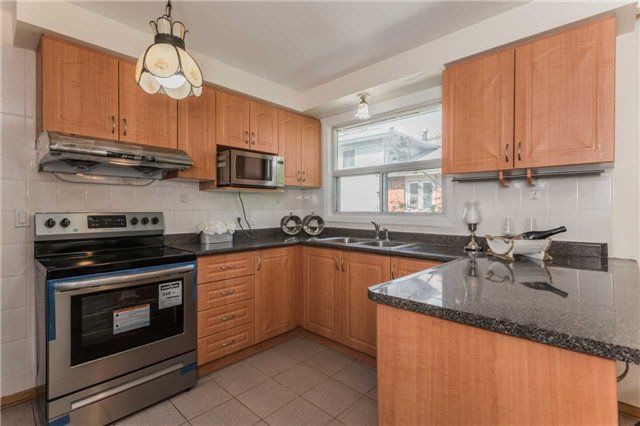 Semi-Detached House sold at 379 Apache Trail, Toronto, Ontario, M2H2W6 - Pleasant View - MLS: C4262854