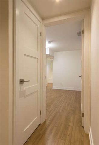 Lower - 669 Euclid Ave, Toronto, M6G2T8 | Image 2