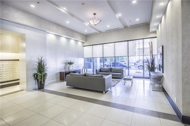 2915 - 19 Grand Trunk Cres, Toronto, M5J3A4 | Image 2