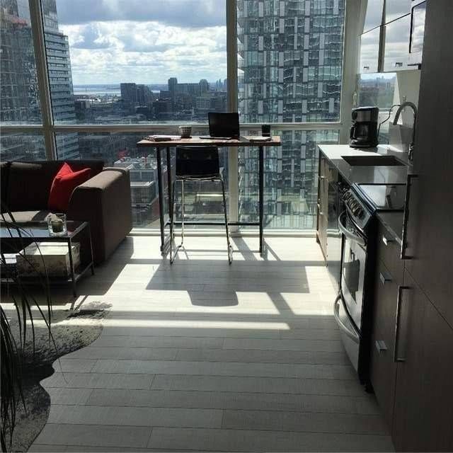 2511 - 290 Adelaide St W, Toronto, M5V1P6 | Image 3