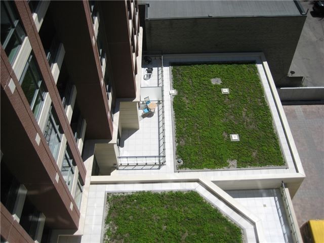 917 - 23 Glebe Rd W, Toronto, M5P0A1 | Image 2