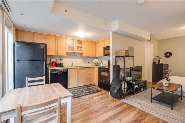 914 - 50 Western Battery Rd, Toronto, M6K3P1 | Image 2