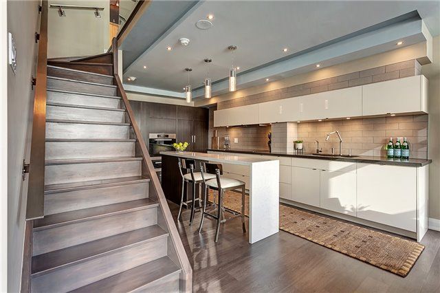 711/712 - 36 Blue Jays Way, Toronto, M5V3T3 | Image 3