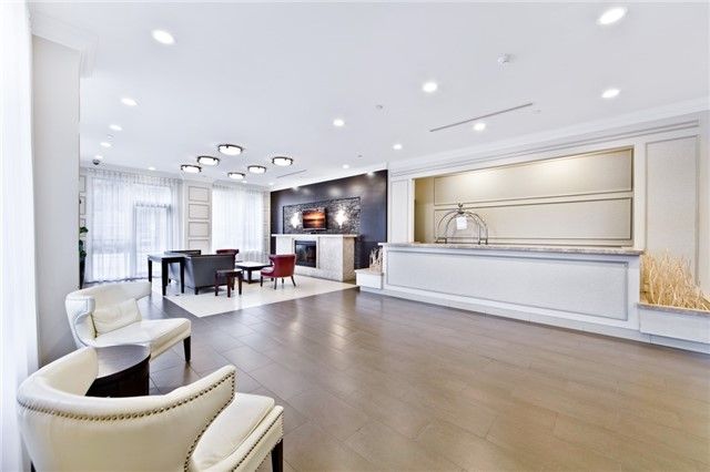 225 - 35 Saranac Blvd, Toronto, M6A2G5 | Image 2