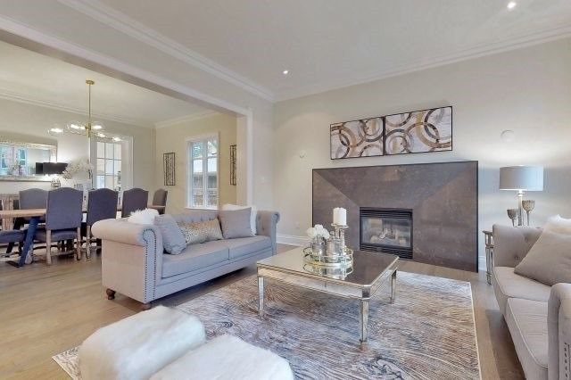 6 Blaine Dr, Toronto, M3B2G4 | Image 3