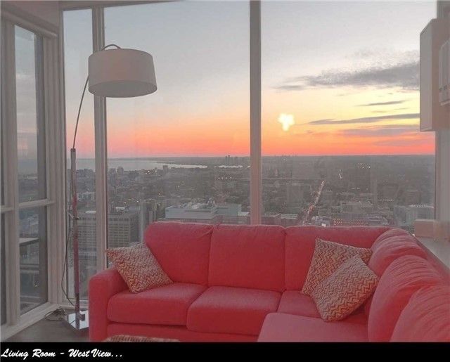 Ph03 - 15 Grenville St, Toronto, M4Y1A1 | Image 3