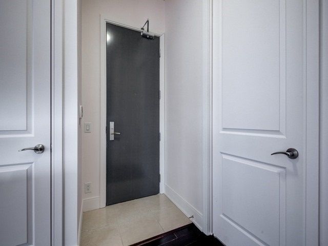 3003 - 21 Balmuto St, Toronto, M4Y1W4 | Image 2