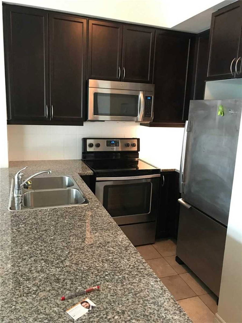 309 - 19 Grand Trunk Cres, Toronto, M5J3A3 | Image 3