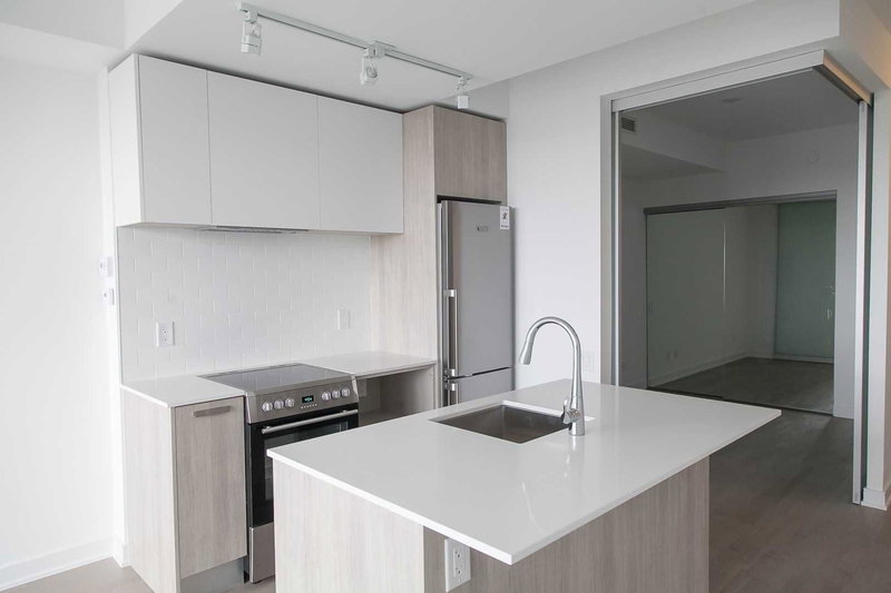 913 - 57 St Joseph St, Toronto, M5S0C5 | Image 2