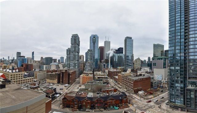 1007 - 290 Adelaide St W, Toronto, M5V1P6 | Image 2