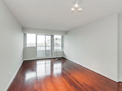 Unit 602 — 2 Covington Rd, Toronto - Englemount-Lawrence image-0-1