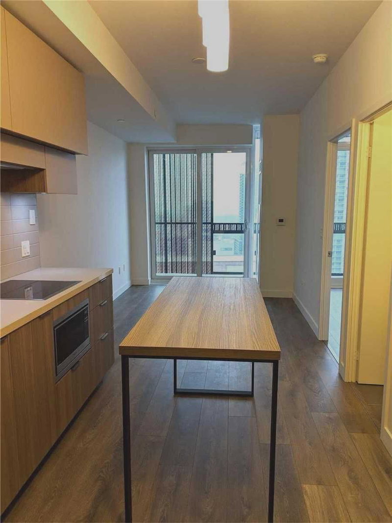 1710 - 8 Eglinton Ave E, Toronto, M4P1A6 | Image 2