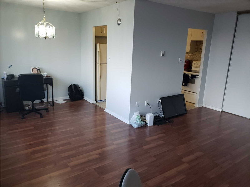 1101 - 725 Don Mills Rd, Toronto, M3C1S6 | Image 3