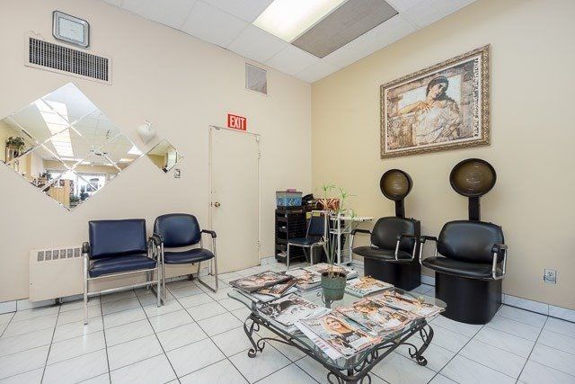 3 - 1468 Victoria Park Ave, Toronto, M4A2M2 | Image 3