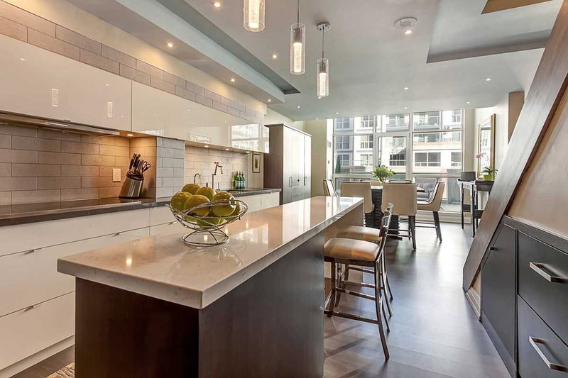 711/712 - 36 Blue Jays Way, Toronto, M5V3T3 | Image 3