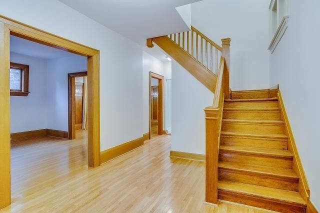 380 Spadina Rd, Toronto, M5P2V9 | Image 2